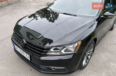 Седан Volkswagen Passat 2016 в 