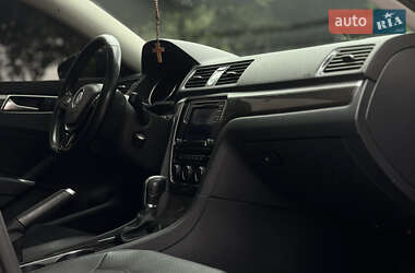 Седан Volkswagen Passat 2016 в 