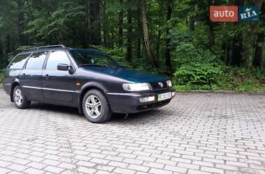 Универсал Volkswagen Passat 1994 в 