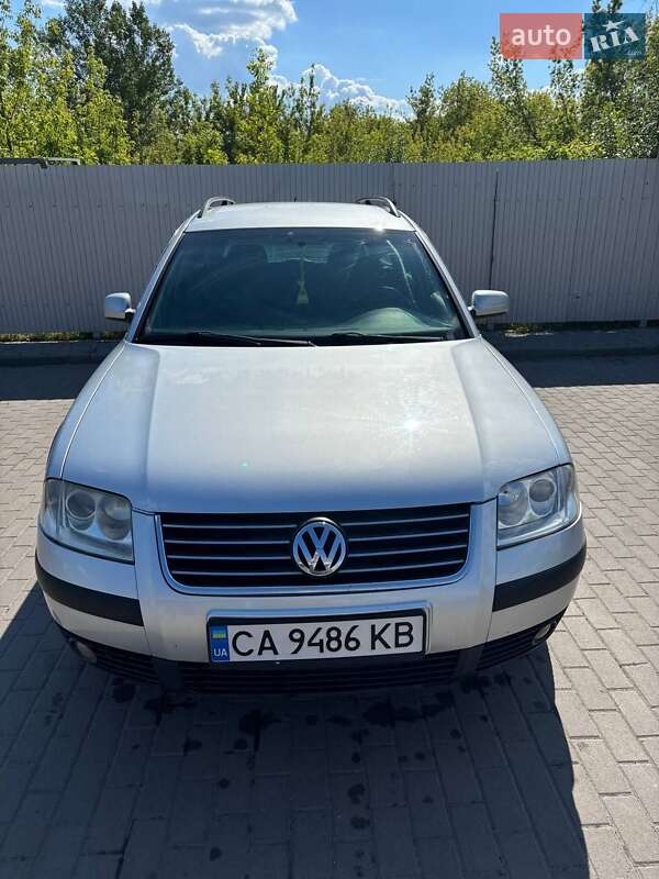 Универсал Volkswagen Passat 2001 в Смеле
