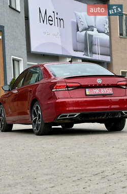 Седан Volkswagen Passat 2022 в 