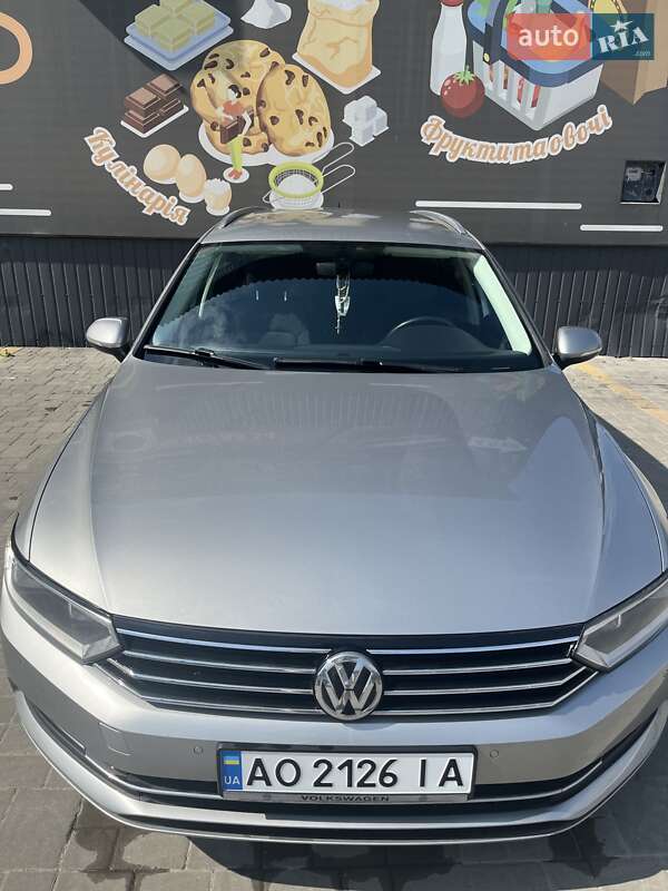 Универсал Volkswagen Passat 2015 в Ужгороде фото 2 Универсал Volkswagen Passat 2015 в Ужгороде