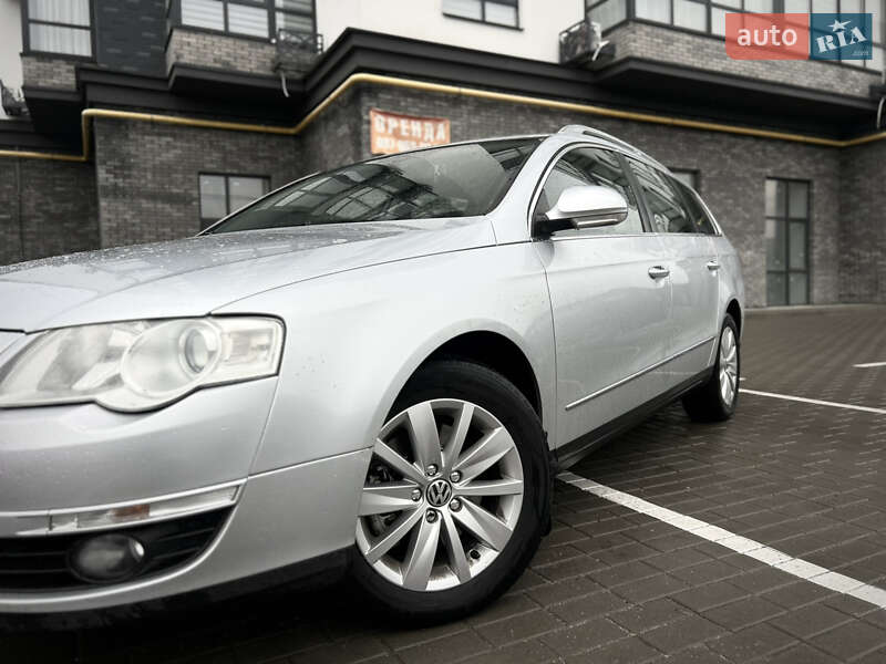 Универсал Volkswagen Passat 2009 в Житомире