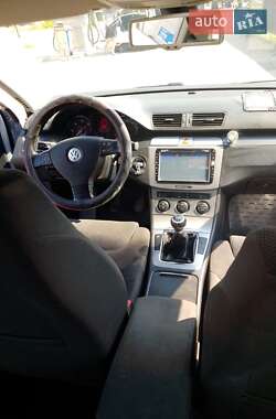 Универсал Volkswagen Passat 2006 в Ужгороде