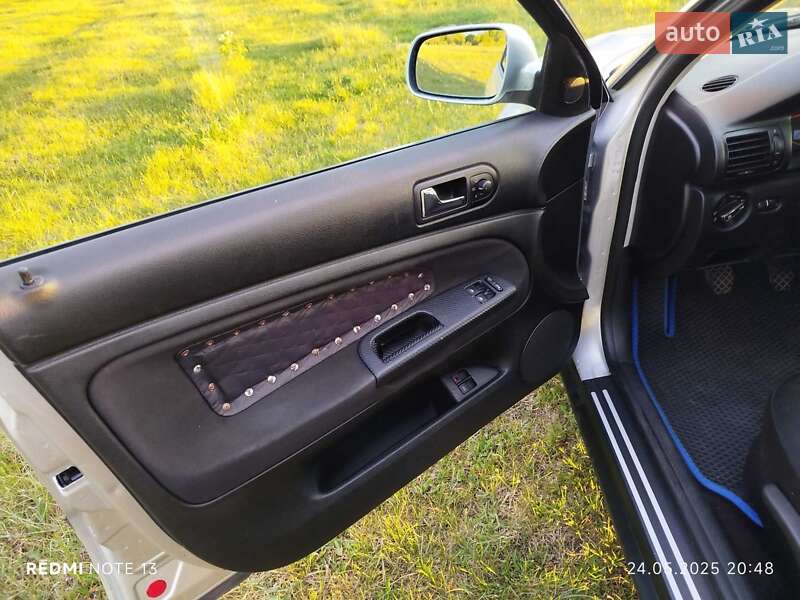 Универсал Volkswagen Passat 2001 в Турийске