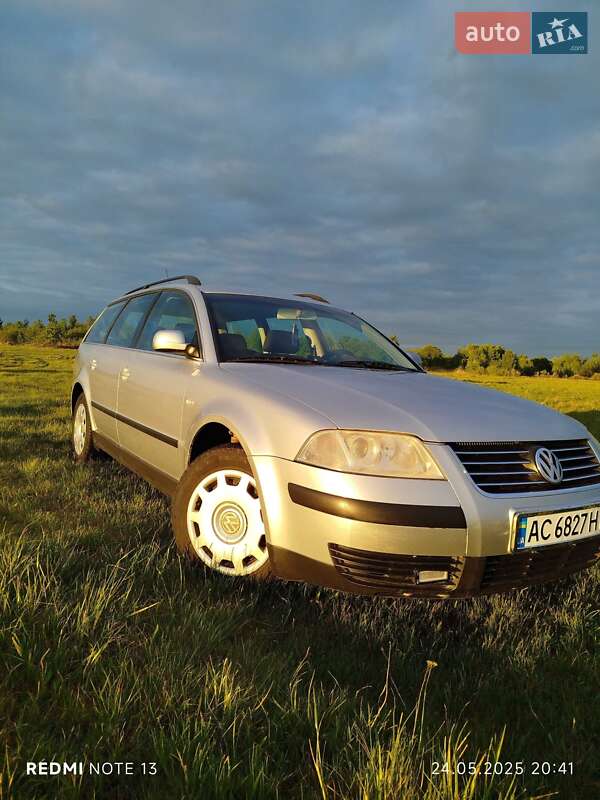Универсал Volkswagen Passat 2001 в Турийске