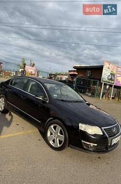 Седан Volkswagen Passat 2005 в Києві