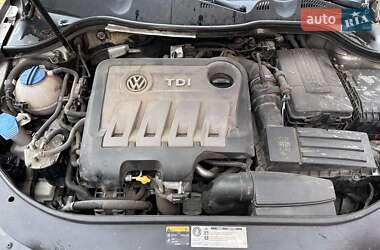 Универсал Volkswagen Passat 2013 в 