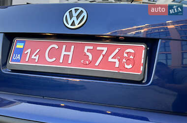 Седан Volkswagen Passat 2004 в 