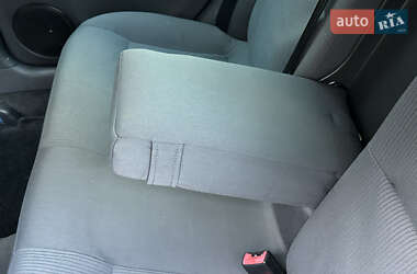 Седан Volkswagen Passat 2004 в 