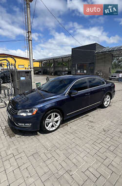 Седан Volkswagen Passat 2012 в 