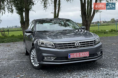 Седан Volkswagen Passat 2016 в 