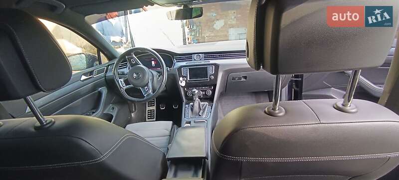 Универсал Volkswagen Passat 2016 в Звягеле