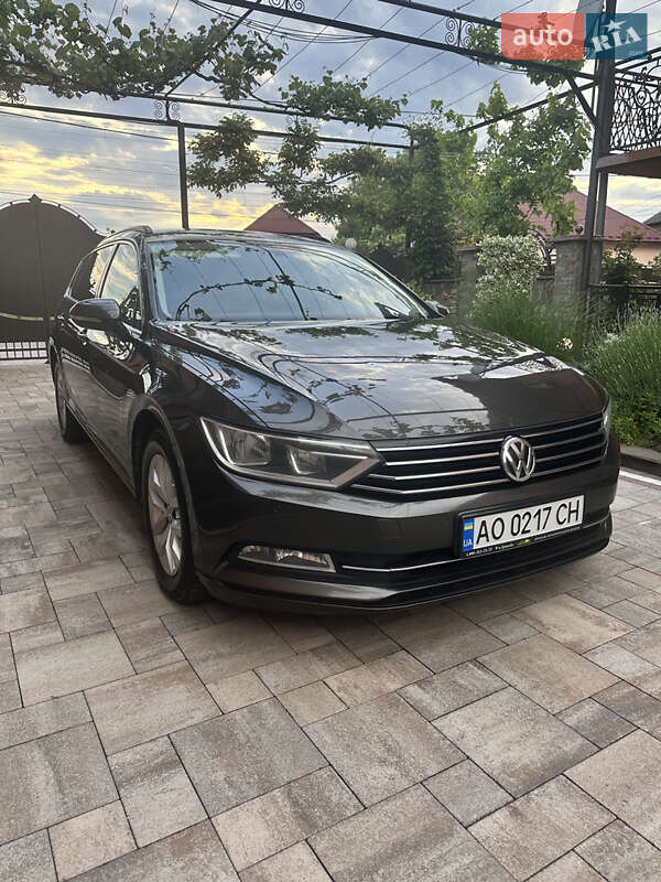 Универсал Volkswagen Passat 2017 в Иршаве