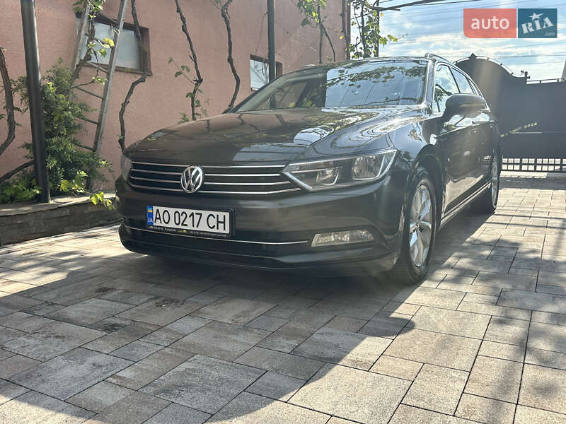 Универсал Volkswagen Passat 2017 в Иршаве