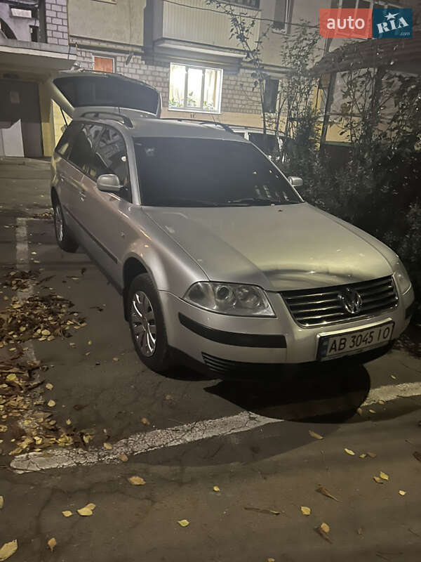 Универсал Volkswagen Passat 2001 в 