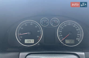 Универсал Volkswagen Passat 2001 в 