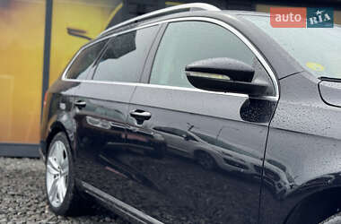 Универсал Volkswagen Passat 2012 в 