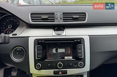Универсал Volkswagen Passat 2012 в 