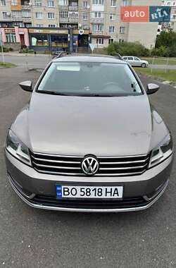 Універсал Volkswagen Passat 2011 в Ковелі