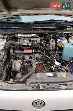 Седан Volkswagen Passat 1989 в 