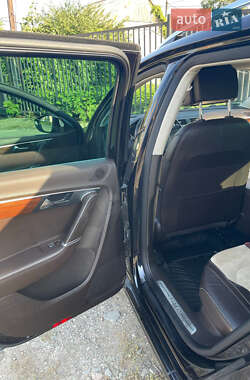 Универсал Volkswagen Passat 2011 в Мукачево