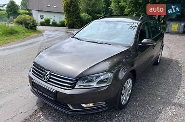 Универсал Volkswagen Passat 2013 в Львове