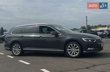 Універсал Volkswagen Passat 2015 в 