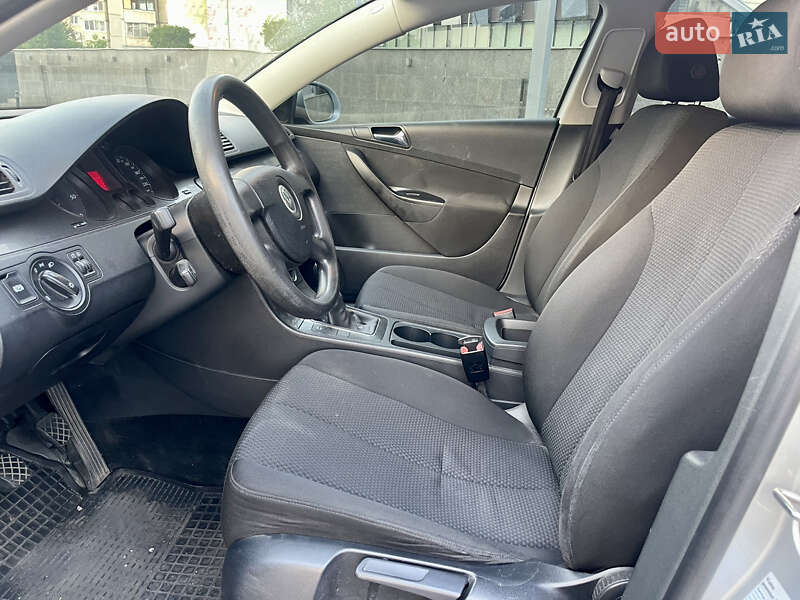 Универсал Volkswagen Passat 2006 в Харькове