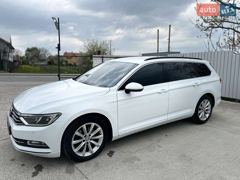 Универсал Volkswagen Passat 2017 в Дрогобыче