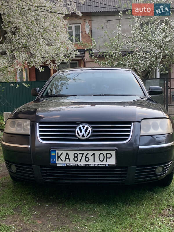 Седан Volkswagen Passat 2002 в Сумах