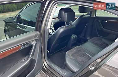 Седан Volkswagen Passat 2013 в 