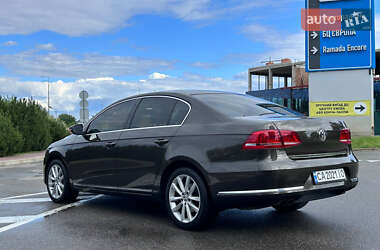 Седан Volkswagen Passat 2013 в 