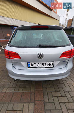 Универсал Volkswagen Passat 2011 в 