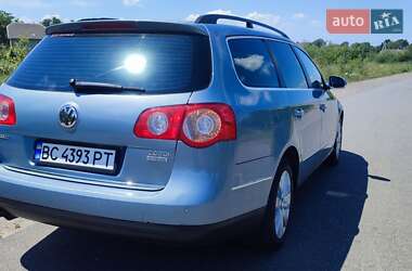 Универсал Volkswagen Passat 2009 в 