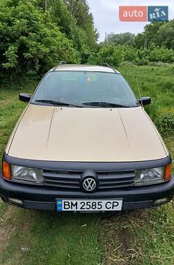 Универсал Volkswagen Passat 1989 в 