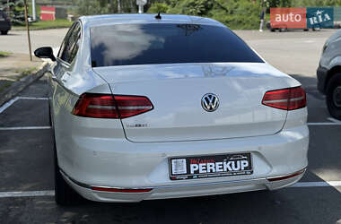 Седан Volkswagen Passat 2018 в 