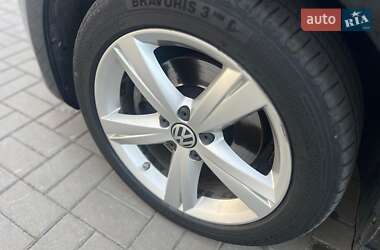 Седан Volkswagen Passat 2012 в 