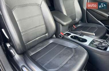 Седан Volkswagen Passat 2012 в 