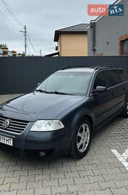 Универсал Volkswagen Passat 2002 в Виннице