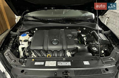 Седан Volkswagen Passat 2012 в 