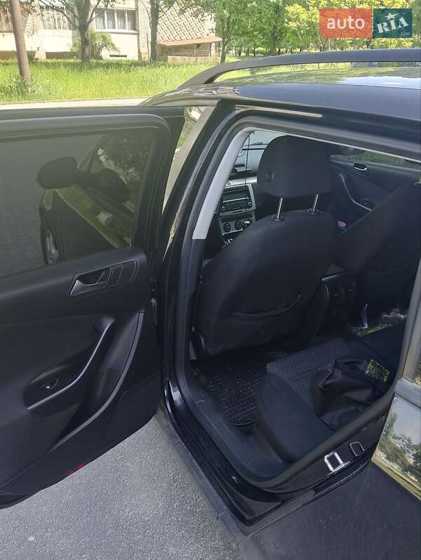 Універсал Volkswagen Passat 2008 в Новояворівську