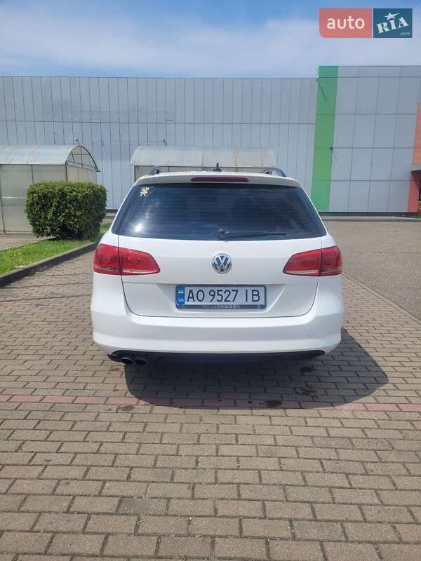 Універсал Volkswagen Passat 2013 в Виноградові