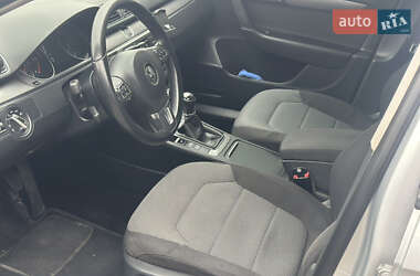 Седан Volkswagen Passat 2013 в 
