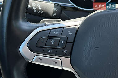 Універсал Volkswagen Passat 2021 в 
