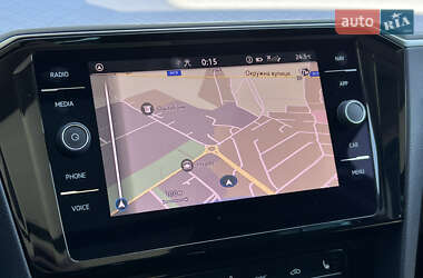 Універсал Volkswagen Passat 2021 в 