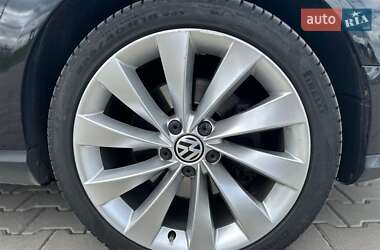 Седан Volkswagen Passat 2009 в 