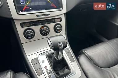 Седан Volkswagen Passat 2009 в 