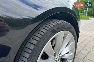 Седан Volkswagen Passat 2009 в 