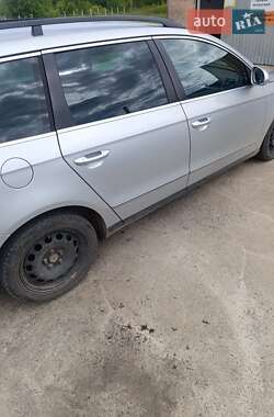 Универсал Volkswagen Passat 2005 в 